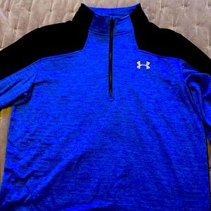 Men’s Under Armour pullover, L
